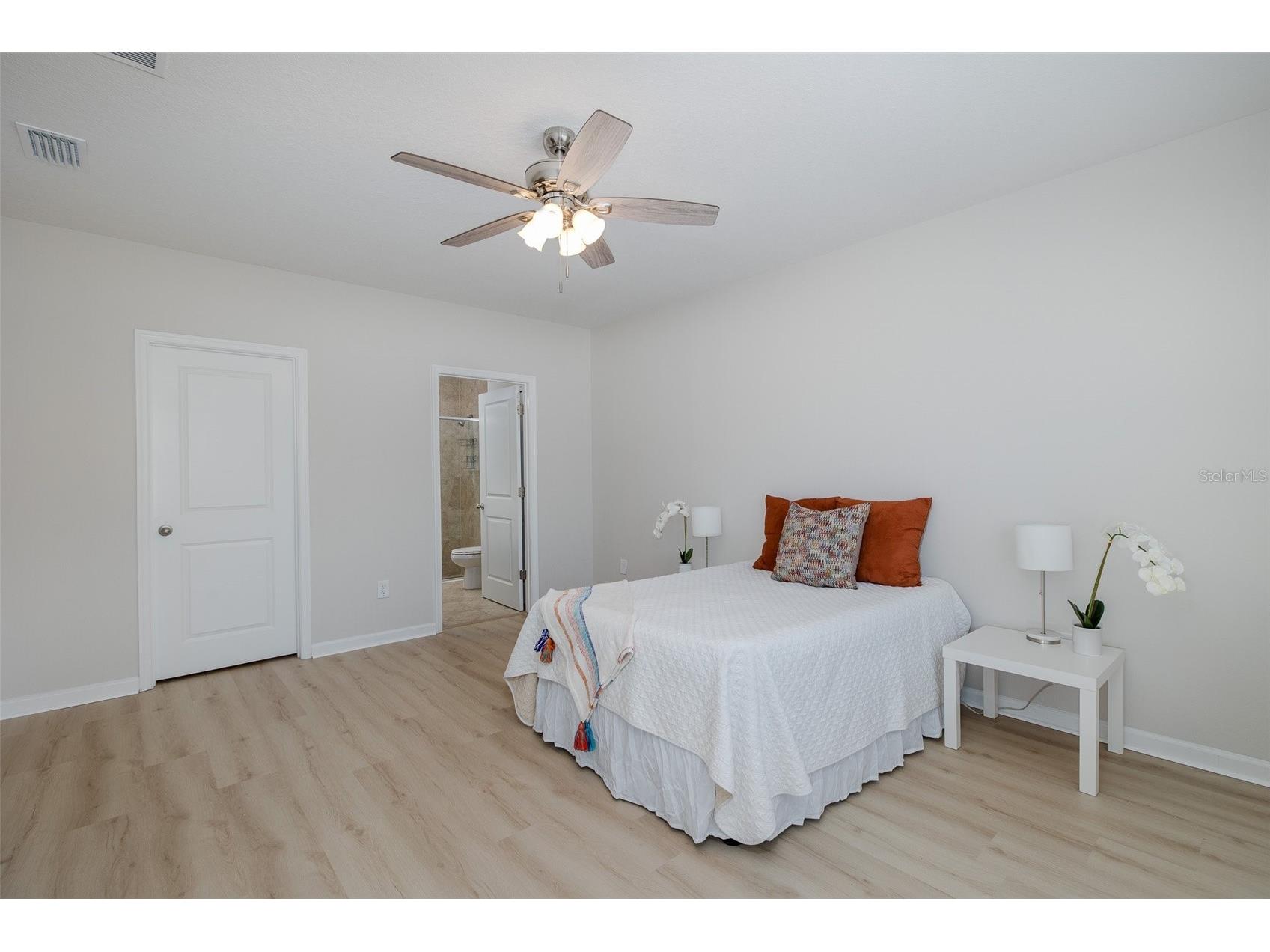 17911 Turning Leaf Circle Land O Lakes FL 34638 W7882225 image19