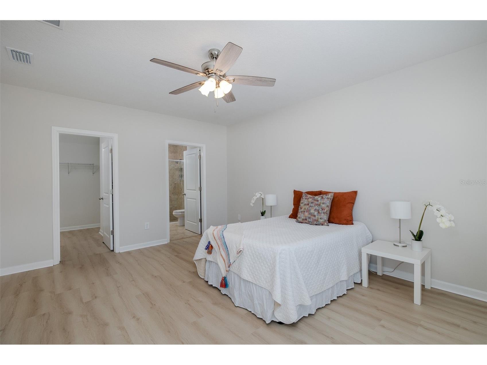17911 Turning Leaf Circle Land O Lakes FL 34638 W7882225 image20