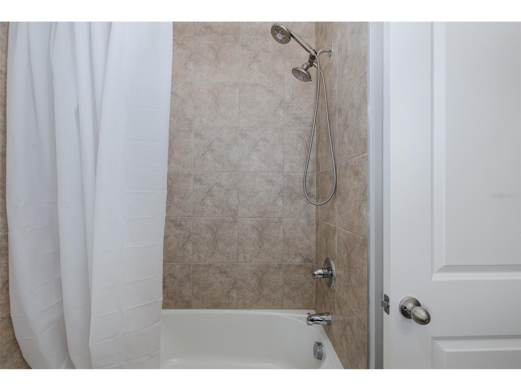 17911 Turning Leaf Circle Land O Lakes FL 34638 W7882225 image32