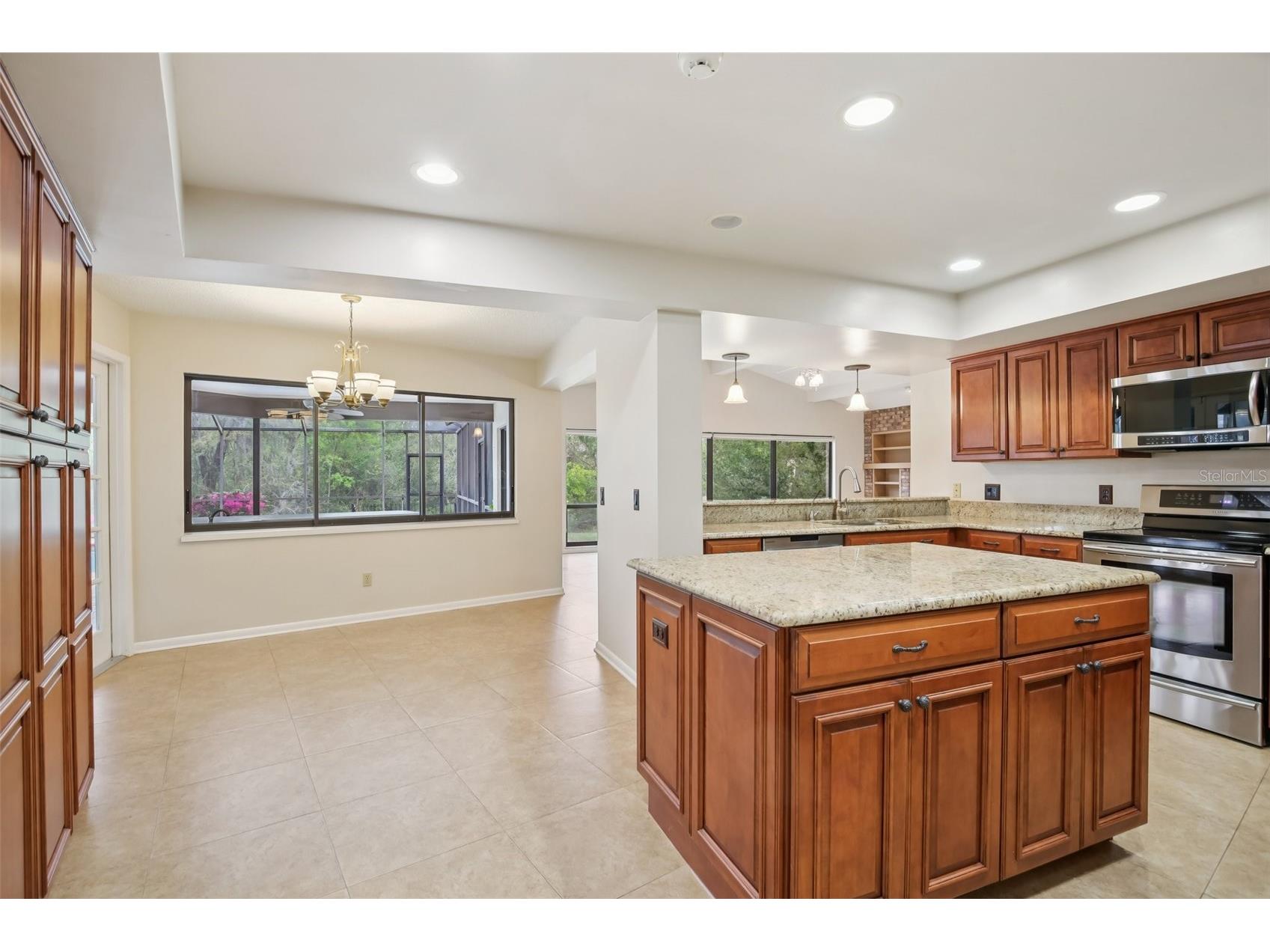 17913 Clear Lake Drive Lutz FL 33548 TB8484418 image18