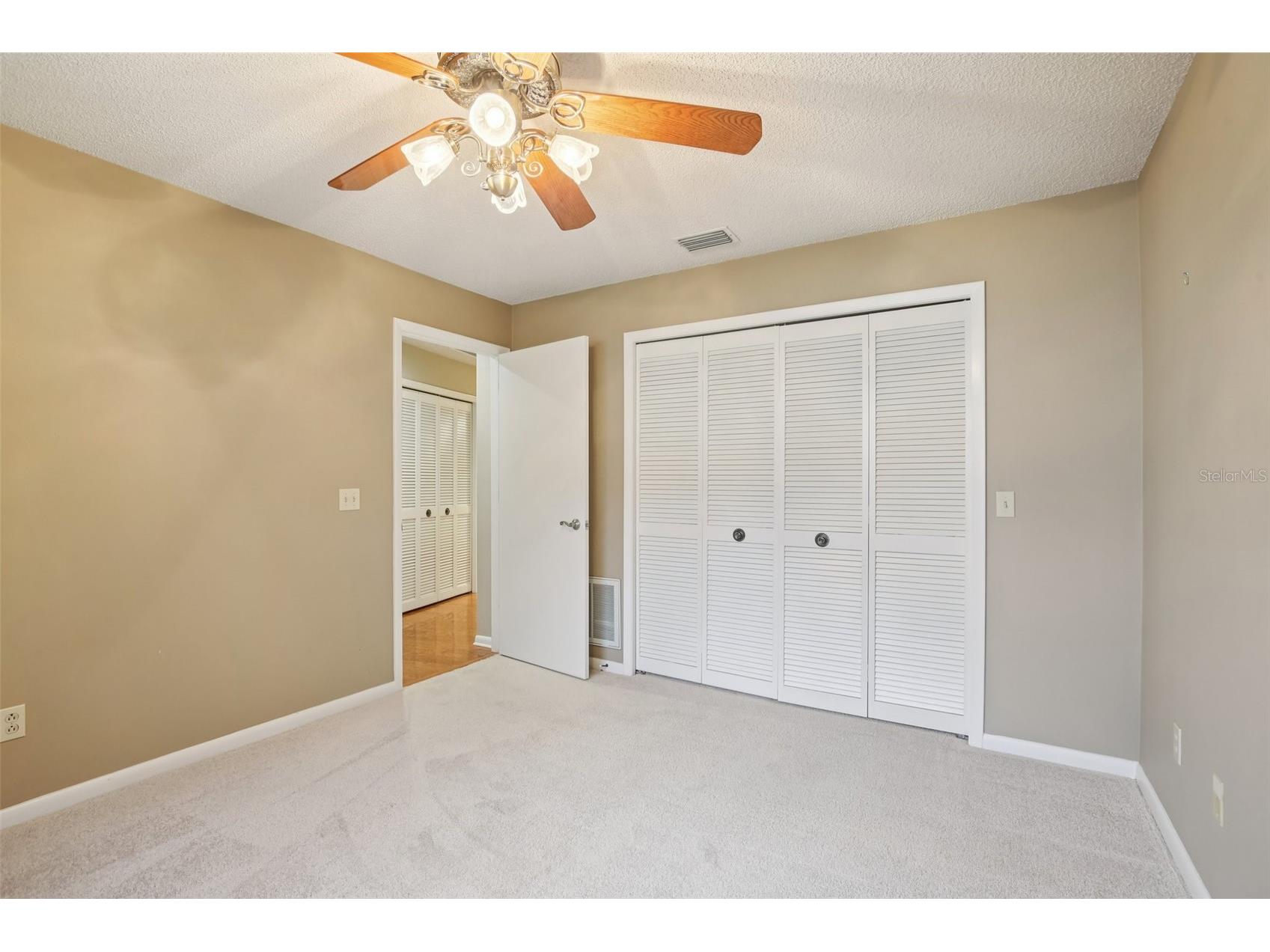 17913 Clear Lake Drive Lutz FL 33548 TB8484418 image22