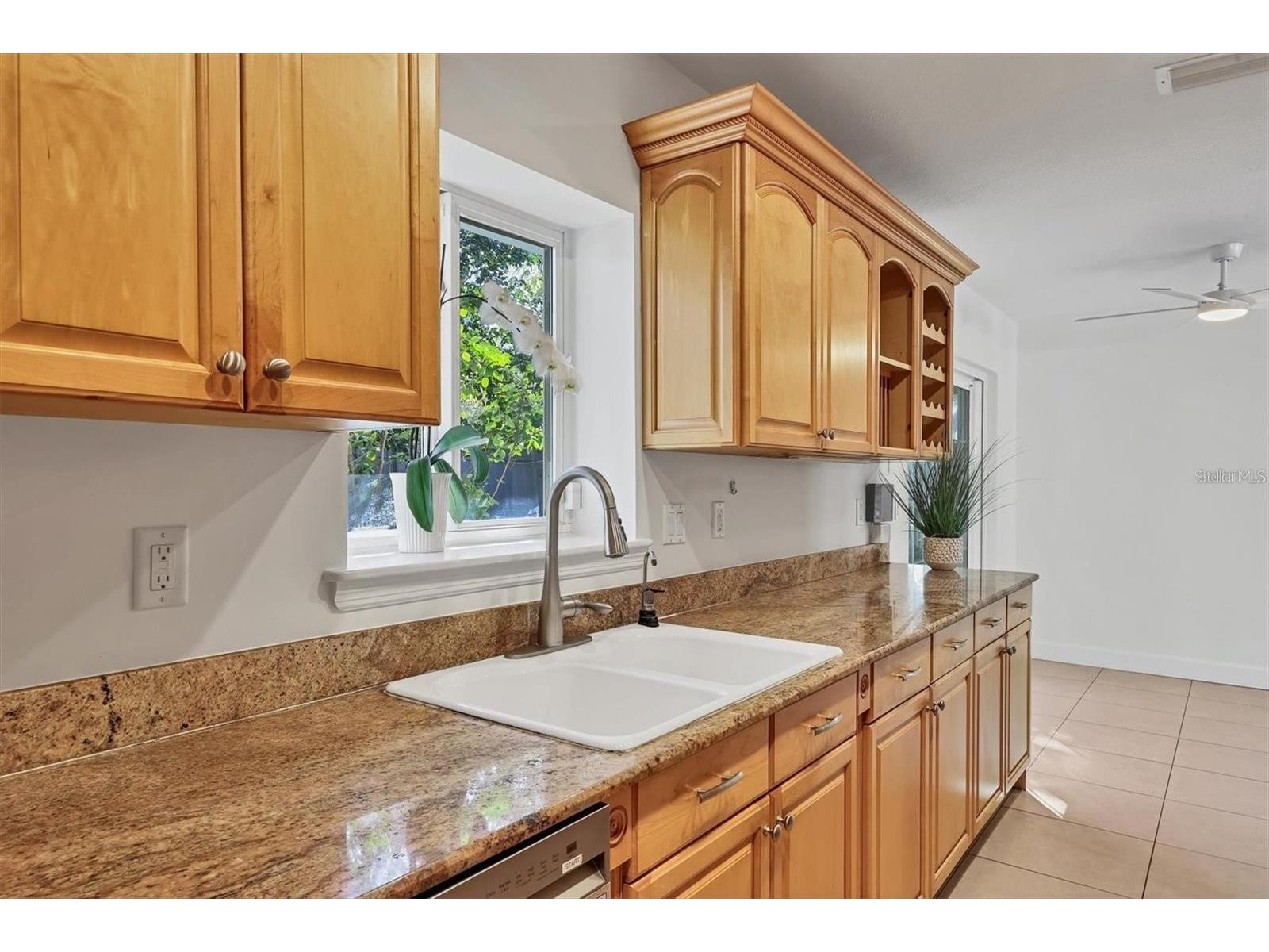 1792 Floyd Street Sarasota FL 34239 A4693825 image14