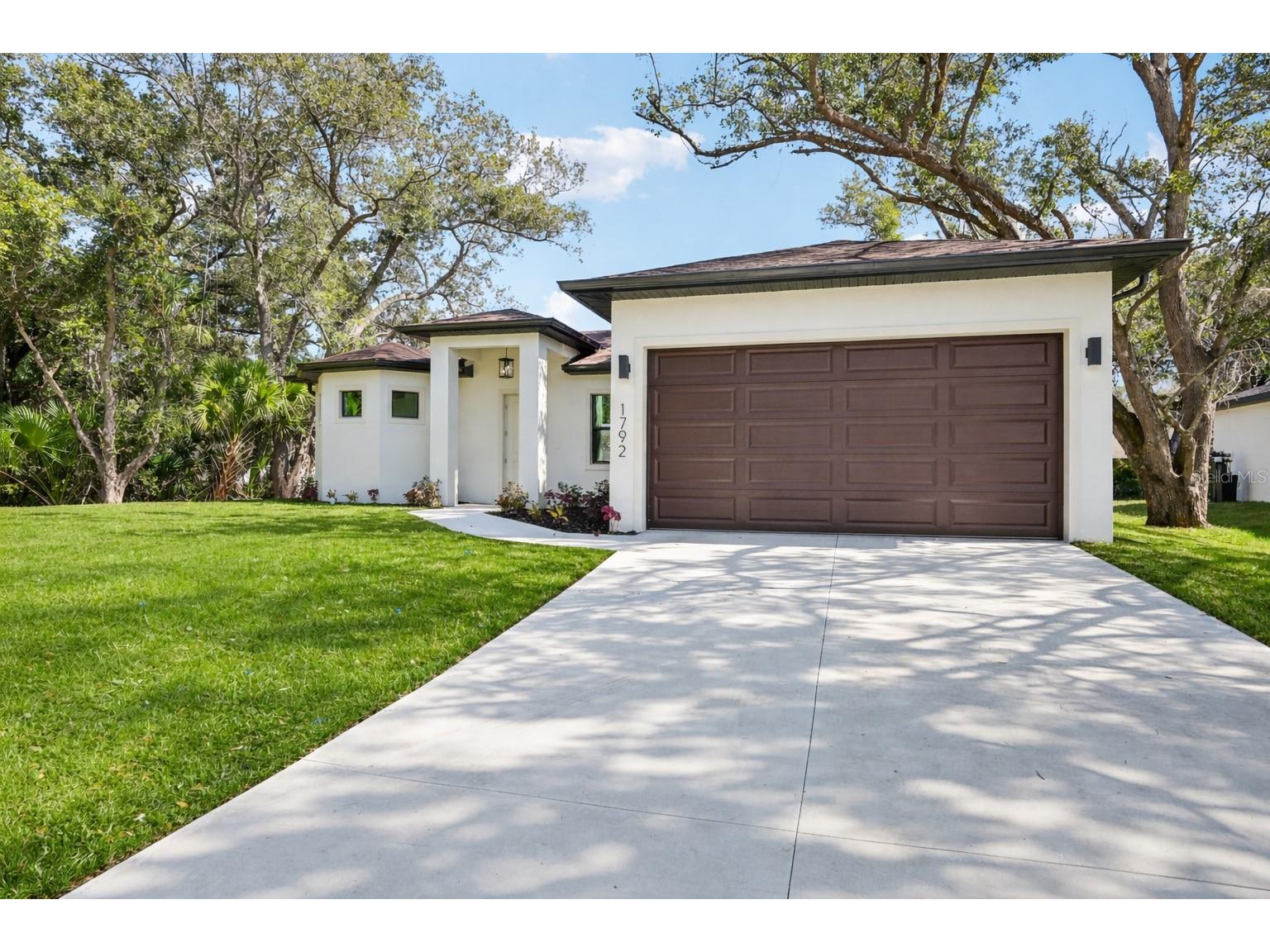 1852 Rada Lane North Port FL 34288 A4686179 image1