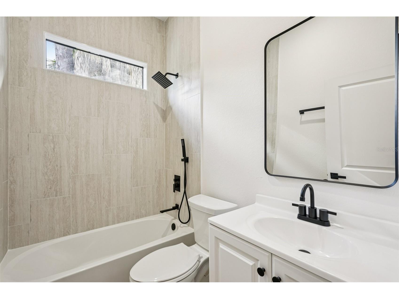 1852 Rada Lane North Port FL 34288 A4686179 image18