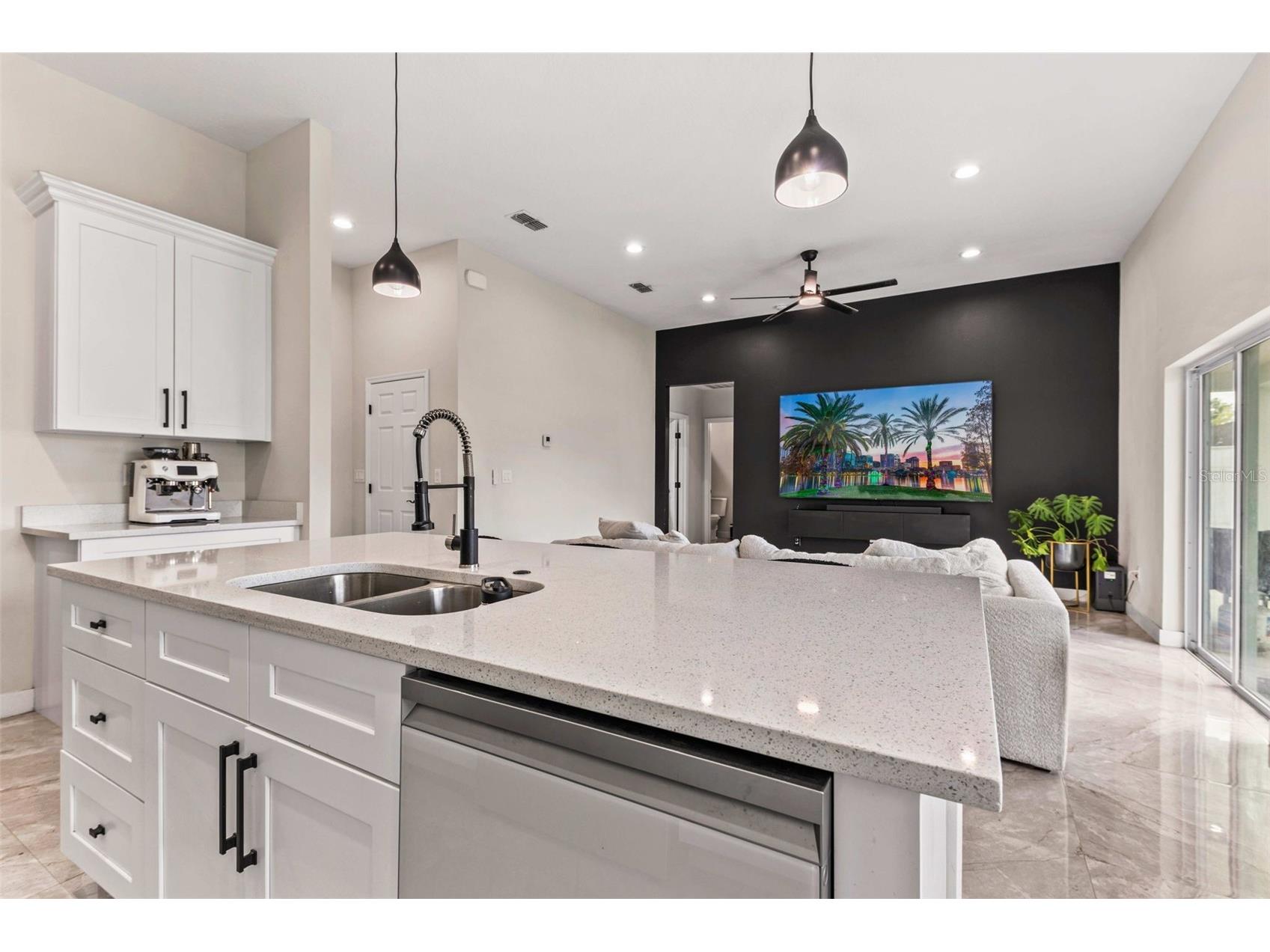 1792 Villa Drive Deltona FL 32738 V4948896 image4