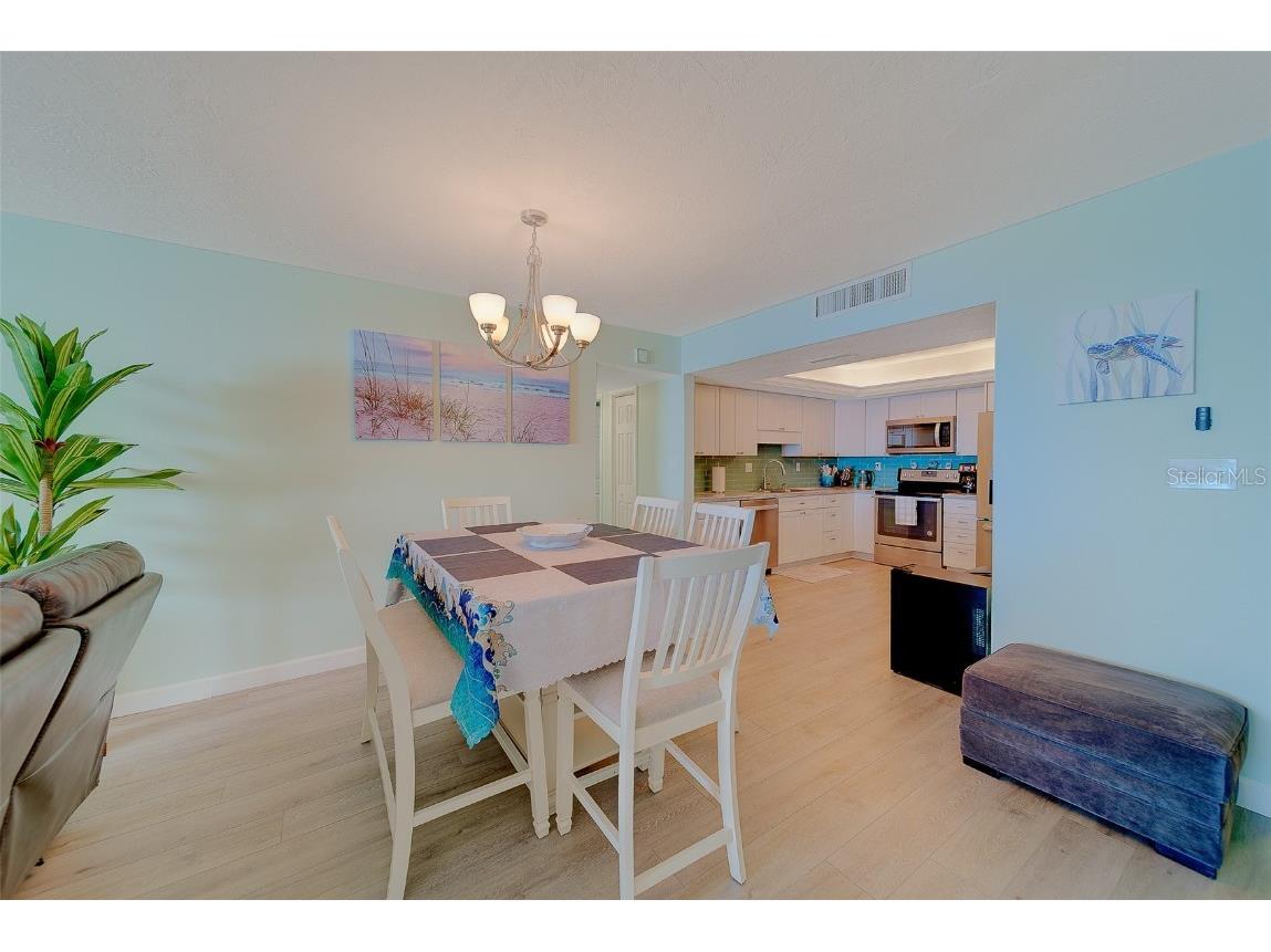 17920 Gulf Boulevard #1205 Redington Shores FL 33708 TB8446915 image11