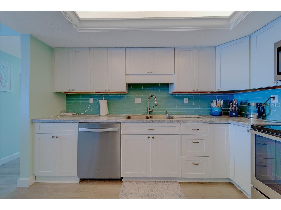 17920 Gulf Boulevard #1205 Redington Shores FL 33708 TB8446915 image9