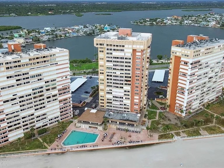 17920 Gulf Boulevard #1401 Redington Shores FL 33708 TB8479029 image9