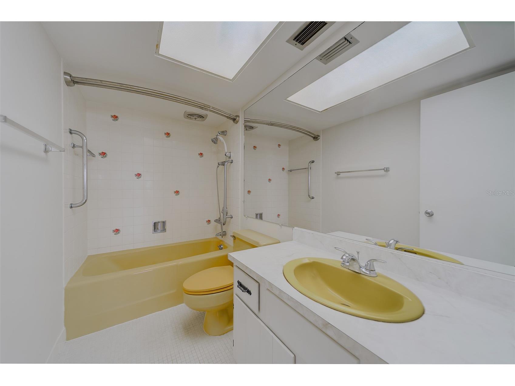 17920 Gulf Boulevard #1408 Redington Shores FL 33708 TB8487967 image13