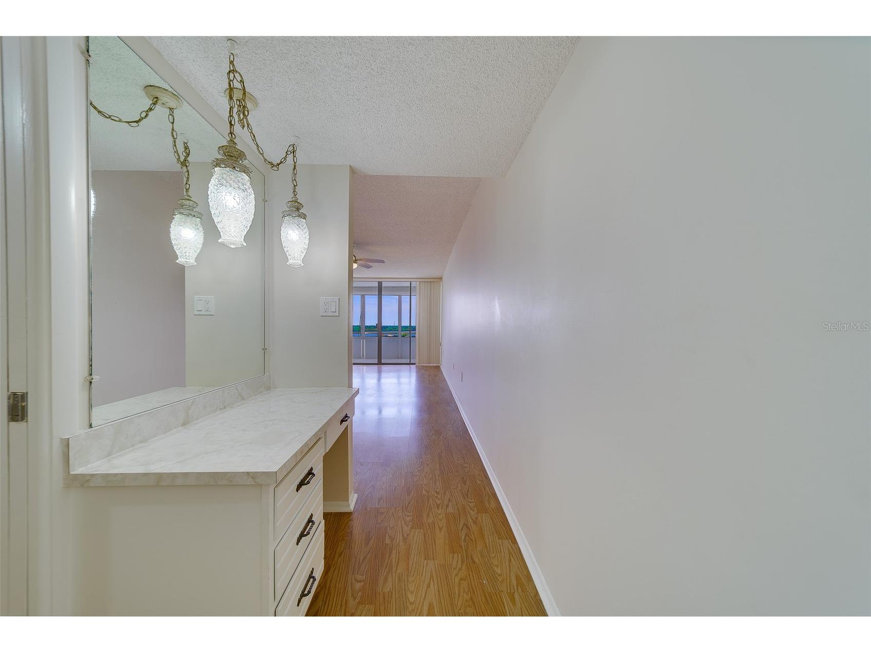 17920 Gulf Boulevard #1408 Redington Shores FL 33708 TB8487967 image17