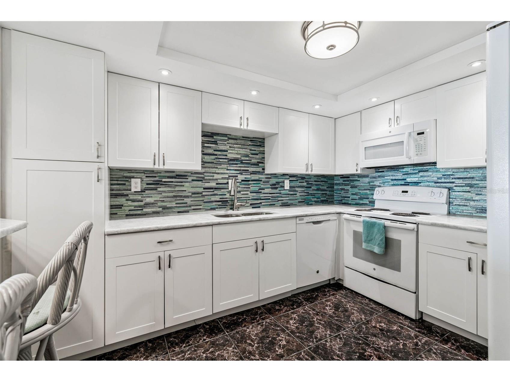 17920 Gulf Boulevard #1504 Redington Shores FL 33708 TB8524894 image4