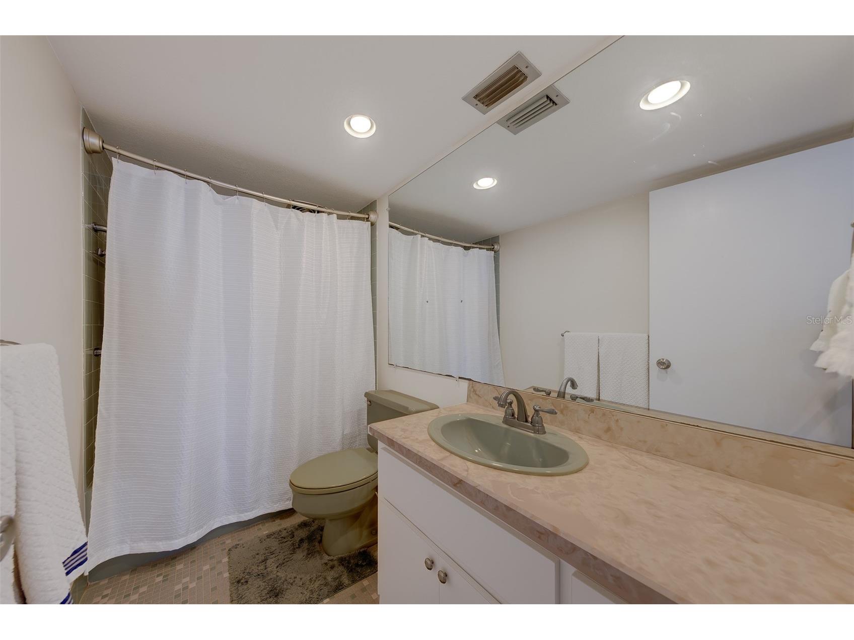 17920 Gulf Boulevard #1808 Redington Shores FL 33708 TB8532647 image18