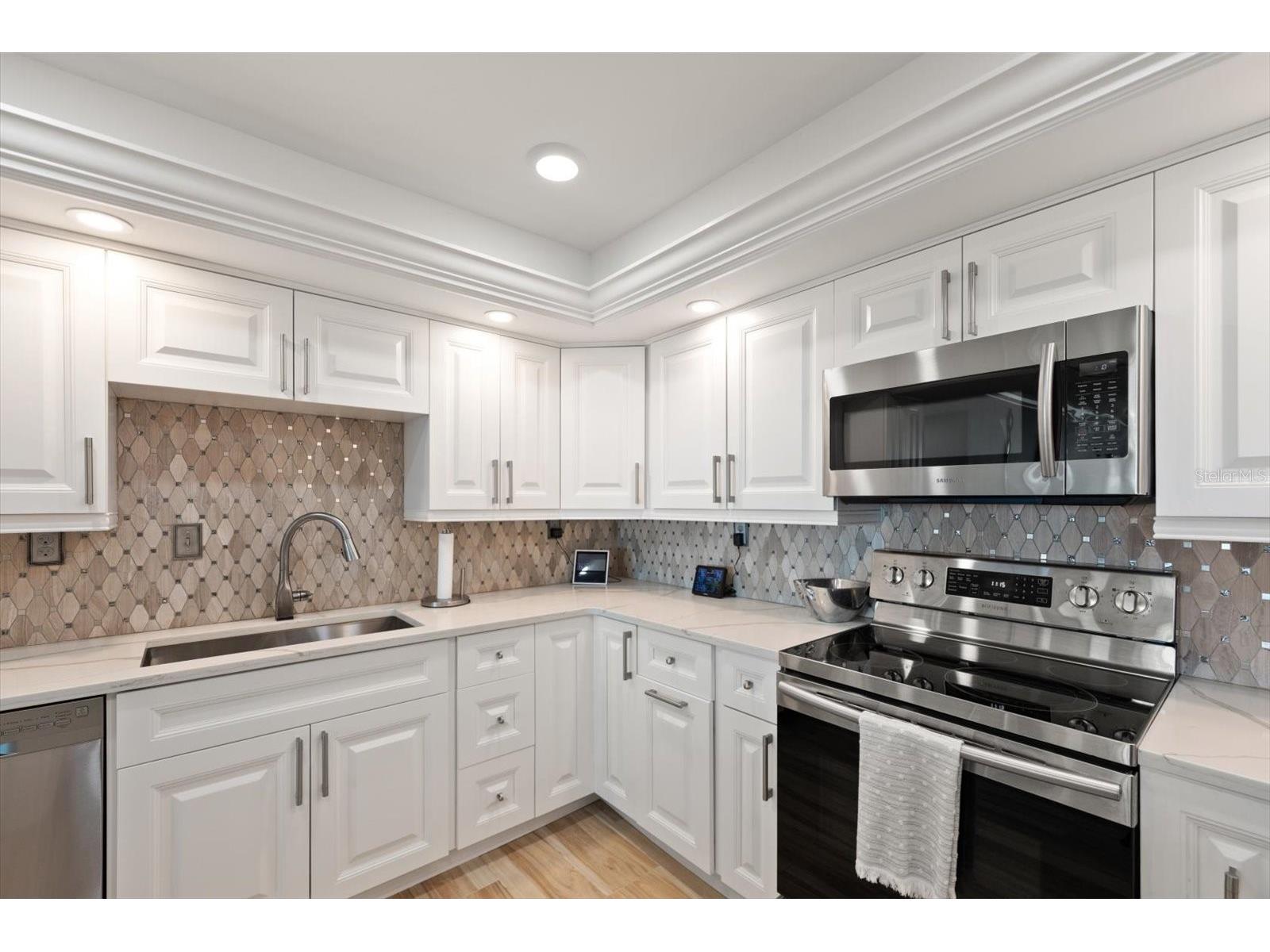 17920 Gulf Boulevard #1901 Redington Shores FL 33708 TB8479434 image12