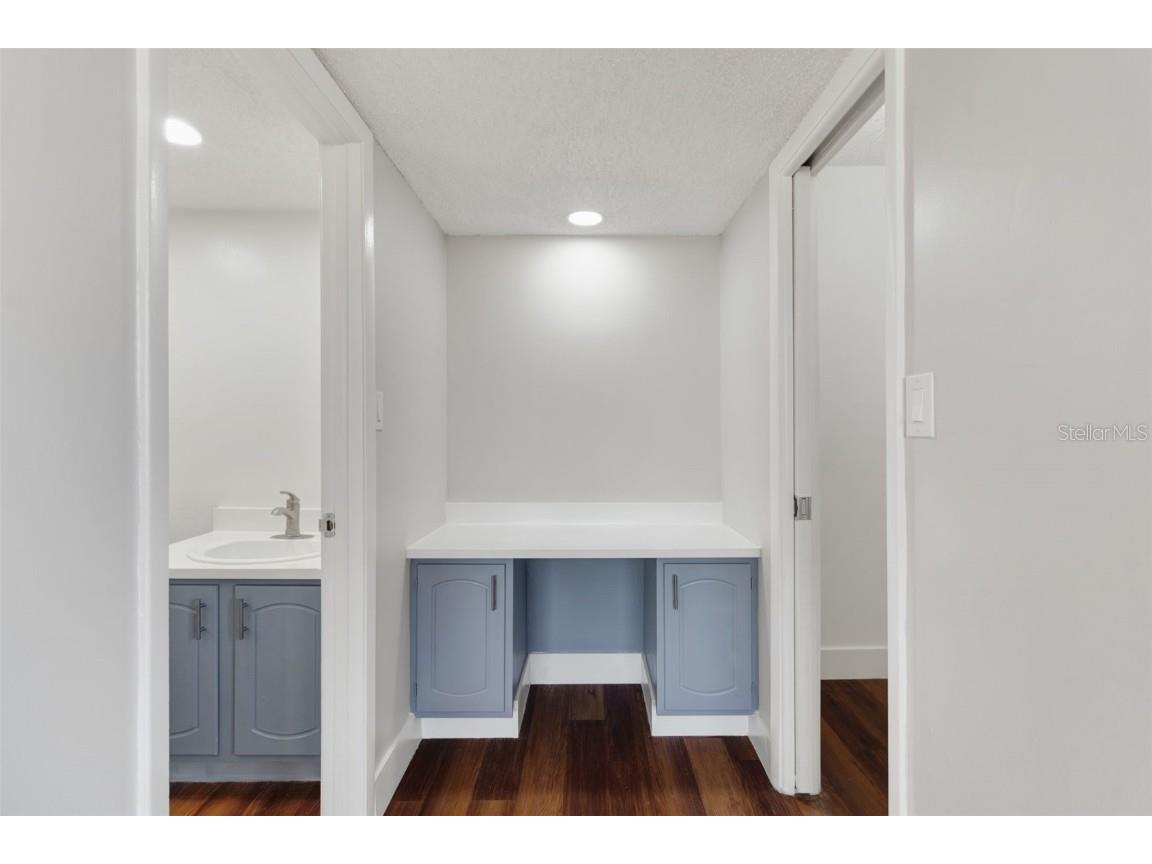 17920 Gulf Boulevard #205 Redington Shores FL 33708 - GULF OF MEXICO TB8339123 image15