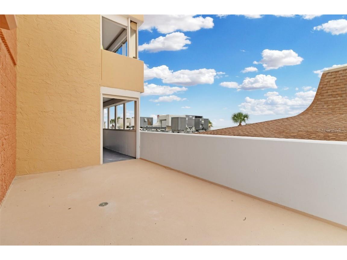 17920 Gulf Boulevard #205 Redington Shores FL 33708 - GULF OF MEXICO TB8339123 image21