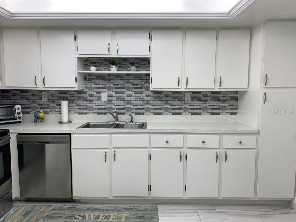 17920 Gulf Boulevard #206 Redington Shores FL 33708 TB8435867 image11