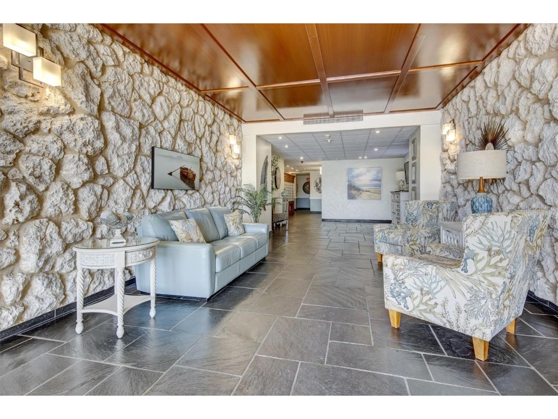 17920 Gulf Boulevard #206 Redington Shores FL 33708 TB8435867 image4