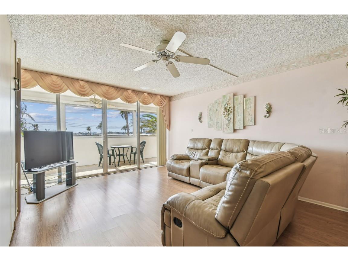 17920 Gulf Boulevard #208 Redington Shores FL 33708 TB8388485 image10