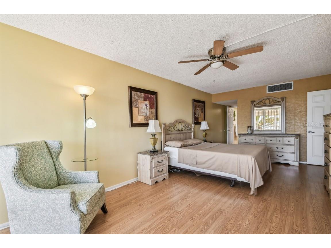 17920 Gulf Boulevard #208 Redington Shores FL 33708 TB8388485 image26