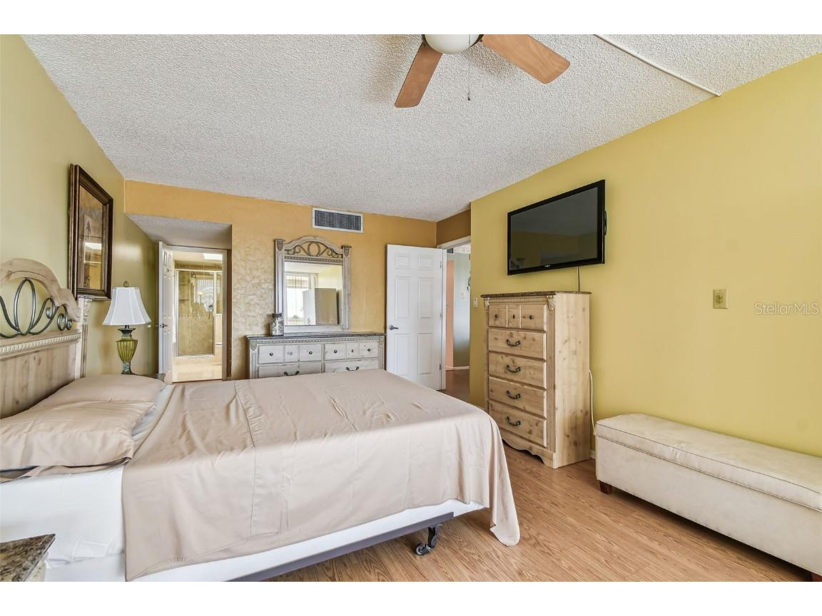 17920 Gulf Boulevard #208 Redington Shores FL 33708 TB8388485 image28