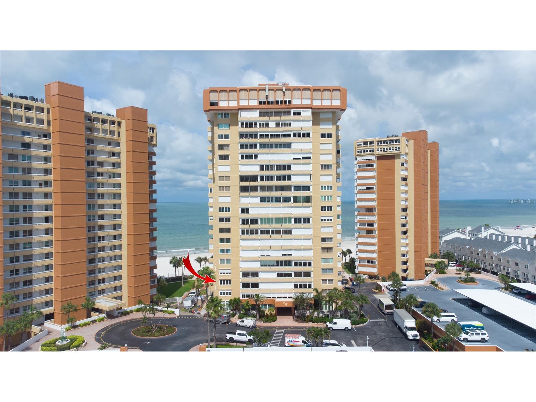 17920 Gulf Boulevard #301 Redington Shores FL 33708 - GULF OF MEXICO & INTRACOASTAL TB8516245 image1