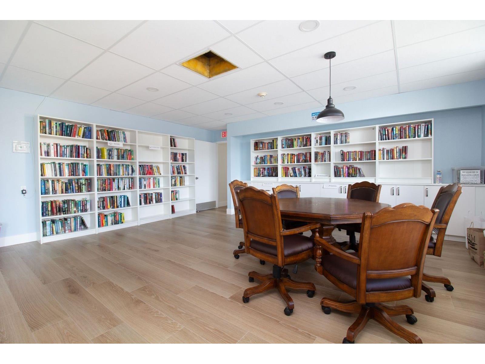 17920 Gulf Boulevard #301 Redington Shores FL 33708 - GULF OF MEXICO & INTRACOASTAL TB8516245 image32