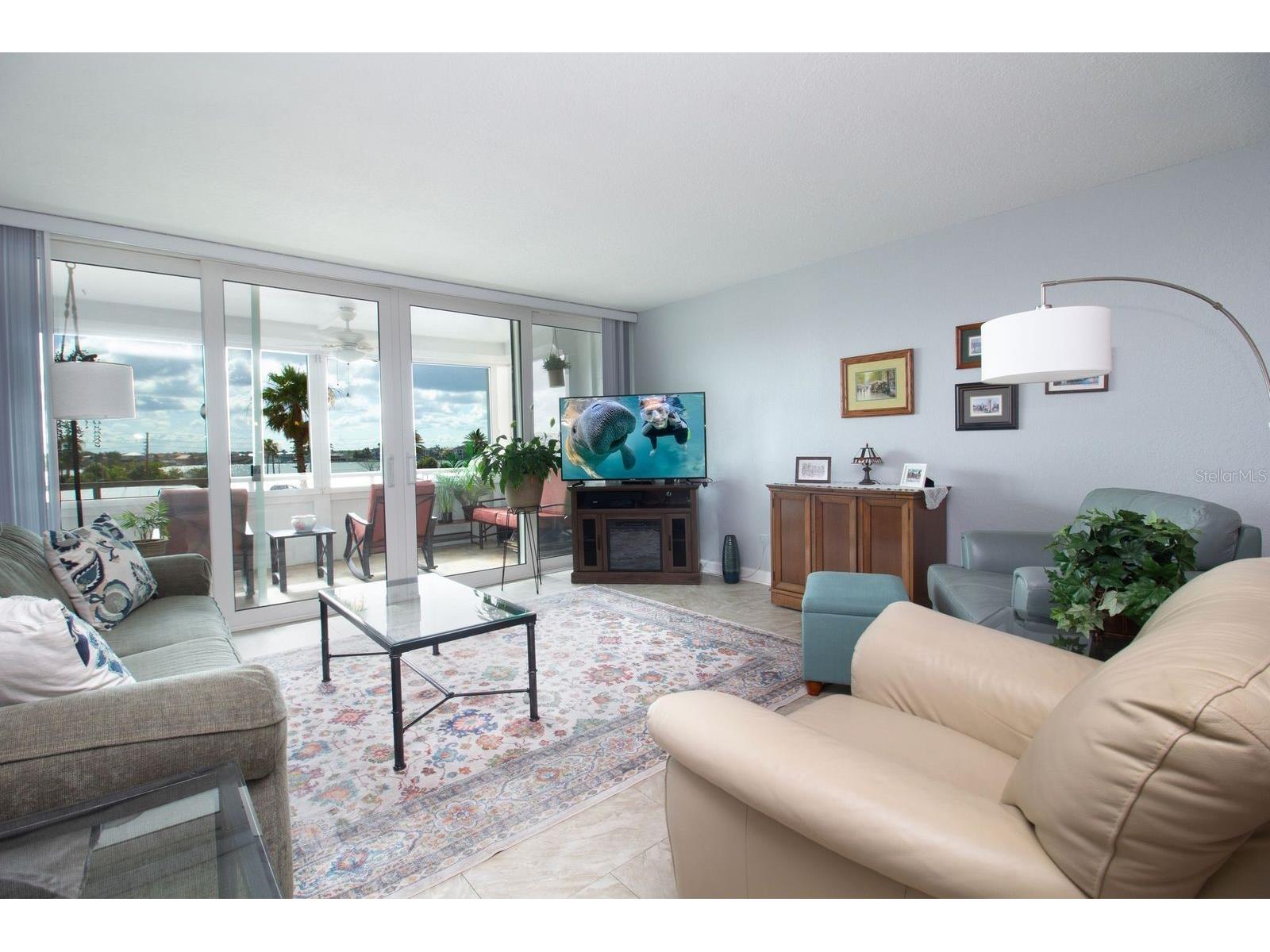 17920 Gulf Boulevard #301 Redington Shores FL 33708 - GULF OF MEXICO & INTRACOASTAL TB8516245 image4