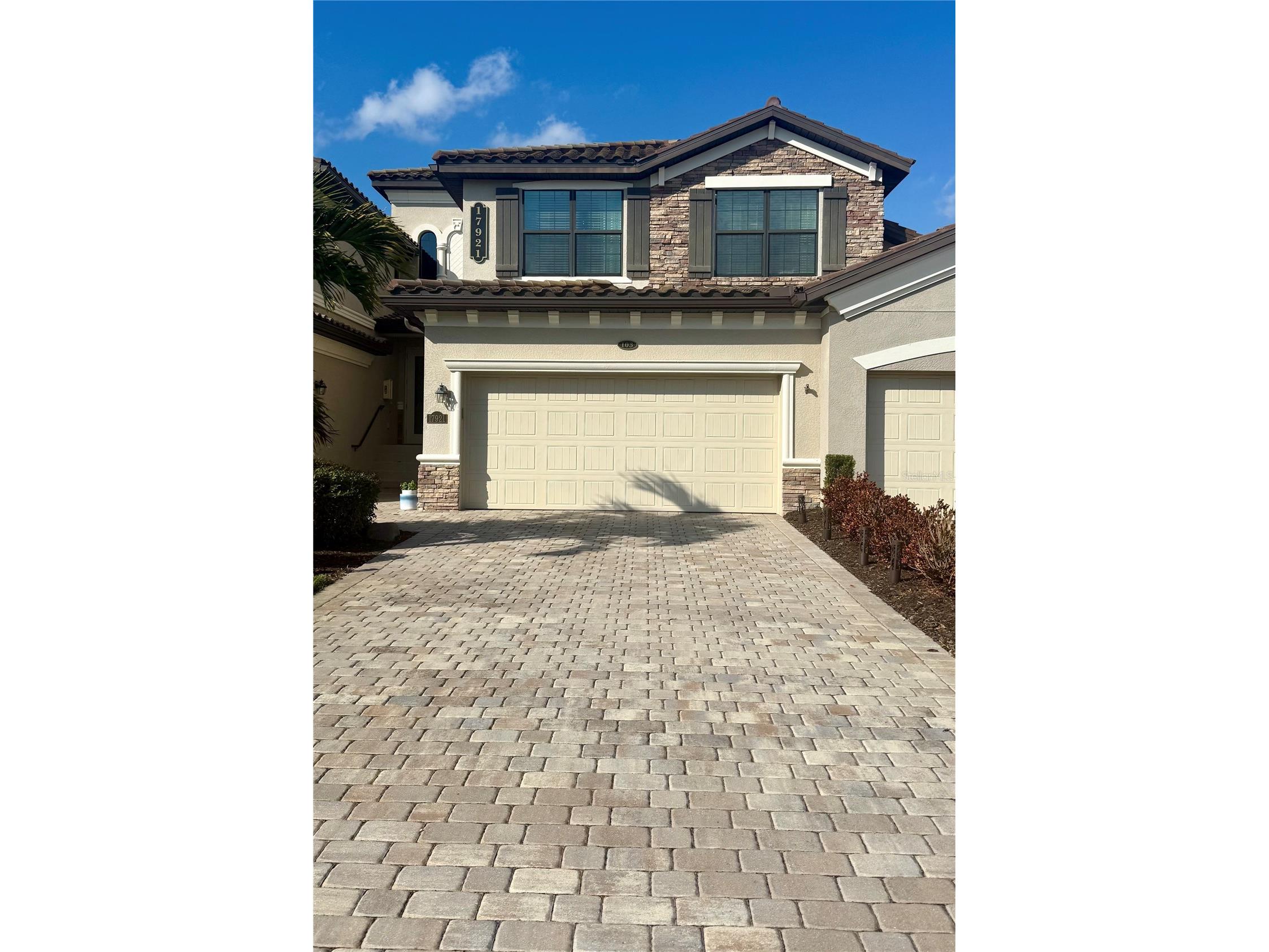17921 Gawthrop Drive #103 Bradenton FL 34211 - LAKEWOOD NATIONAL GOLF CLUB G5109019 image1