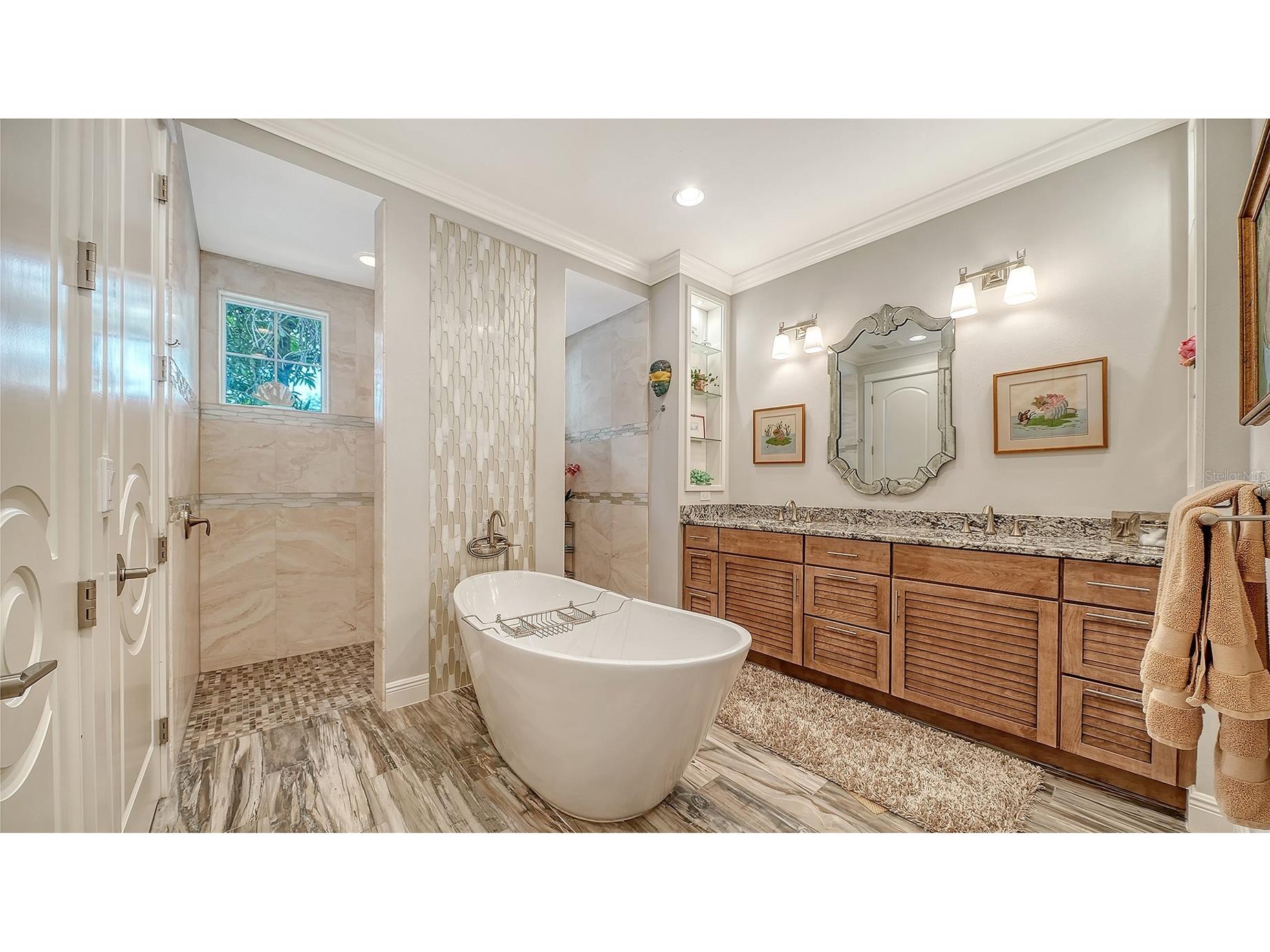 1794 Cunliff Lane Sarasota FL 34239 A4685523 image17