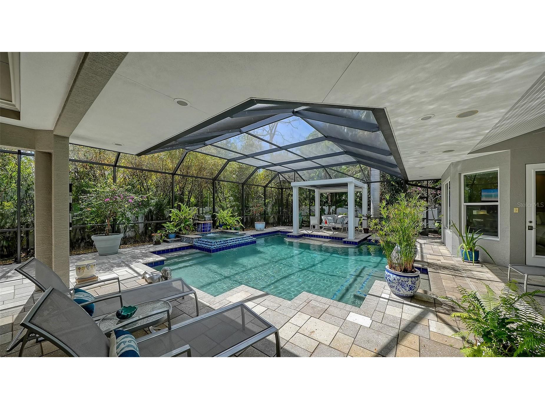 1794 Cunliff Lane Sarasota FL 34239 A4685523 image32