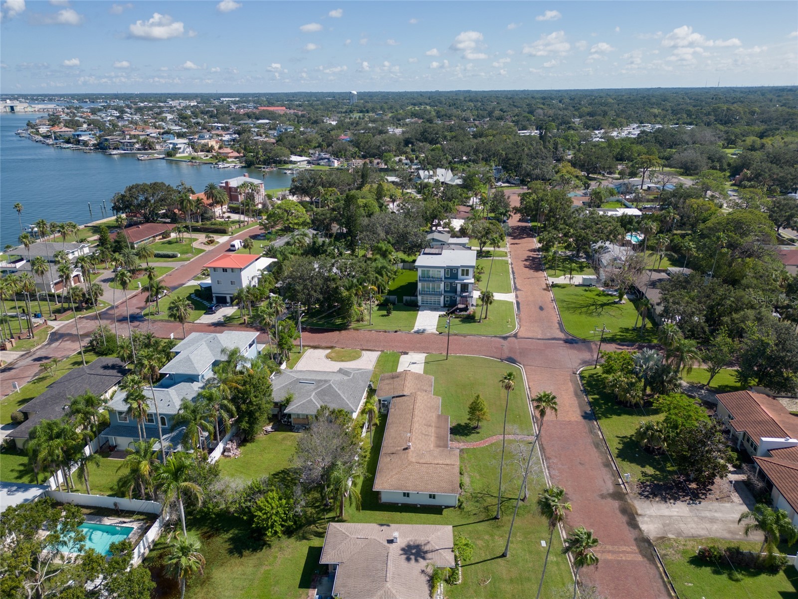 1794 Santa Barbara Dr Dunedin FL 34698 TB8443907 image34