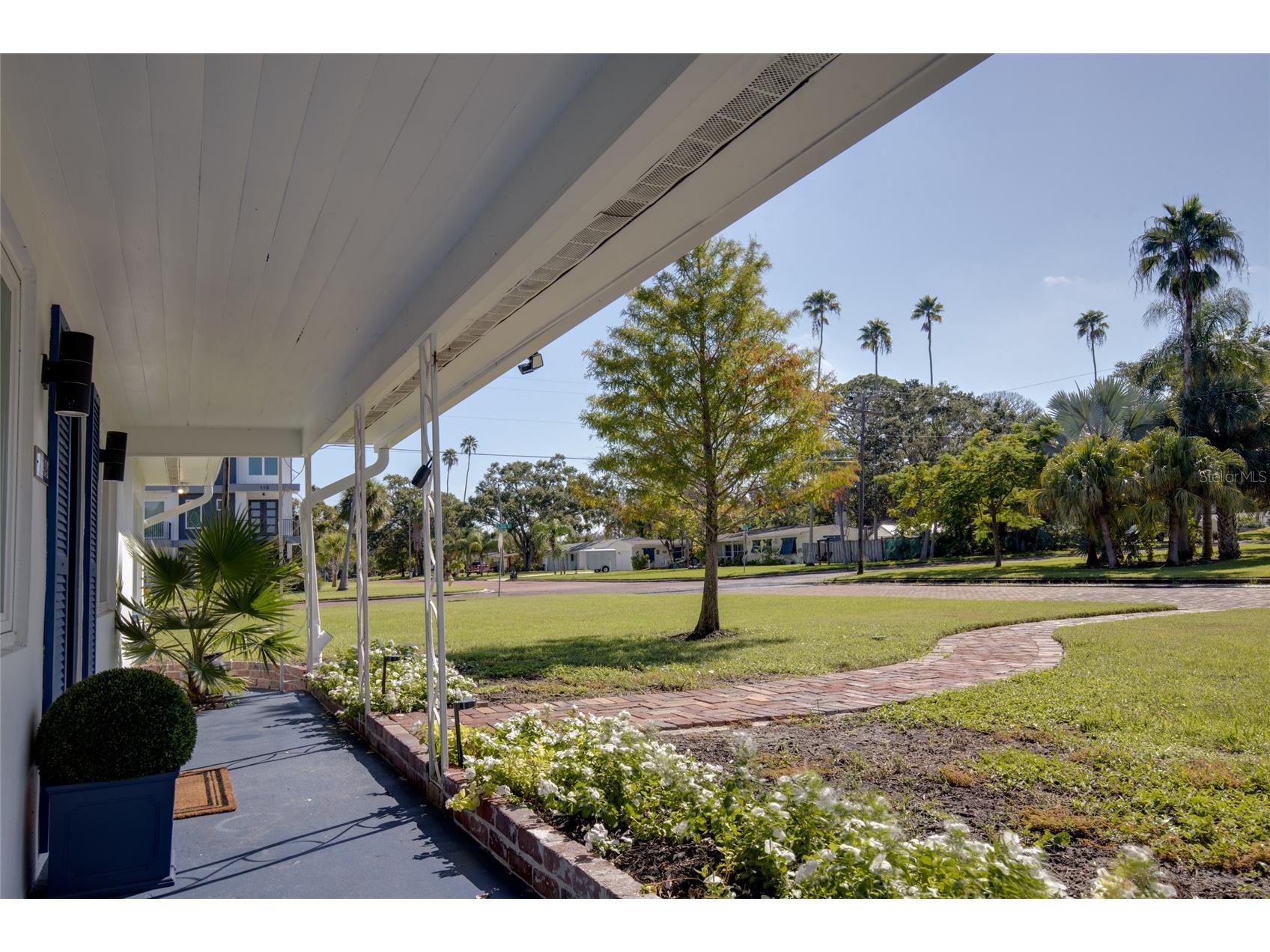 1794 Santa Barbara Dr Dunedin FL 34698 TB8443907 image6