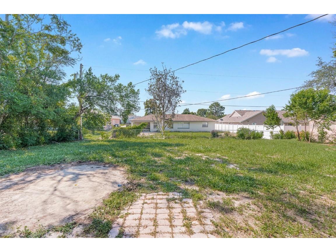 1794 Saxon Boulevard Deltona FL 32725 V4944982 image16