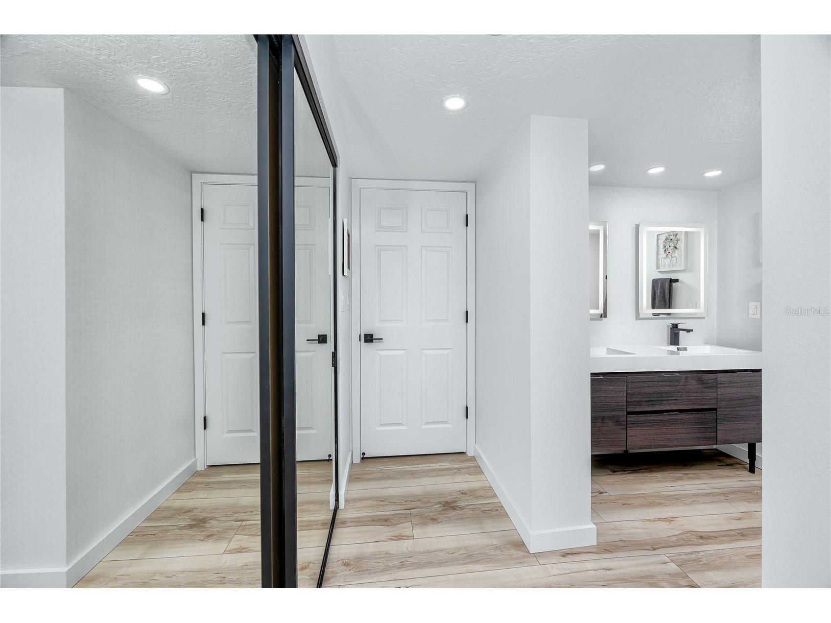 17940 Gulf Boulevard #16A Redington Shores FL 33708 - GULF OF AMERICA / GULF OF MEXI TB8466877 image22