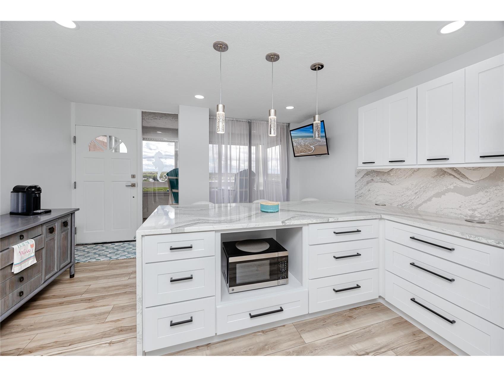 17940 Gulf Boulevard #16A Redington Shores FL 33708 - GULF OF AMERICA / GULF OF MEXI TB8466877 image8