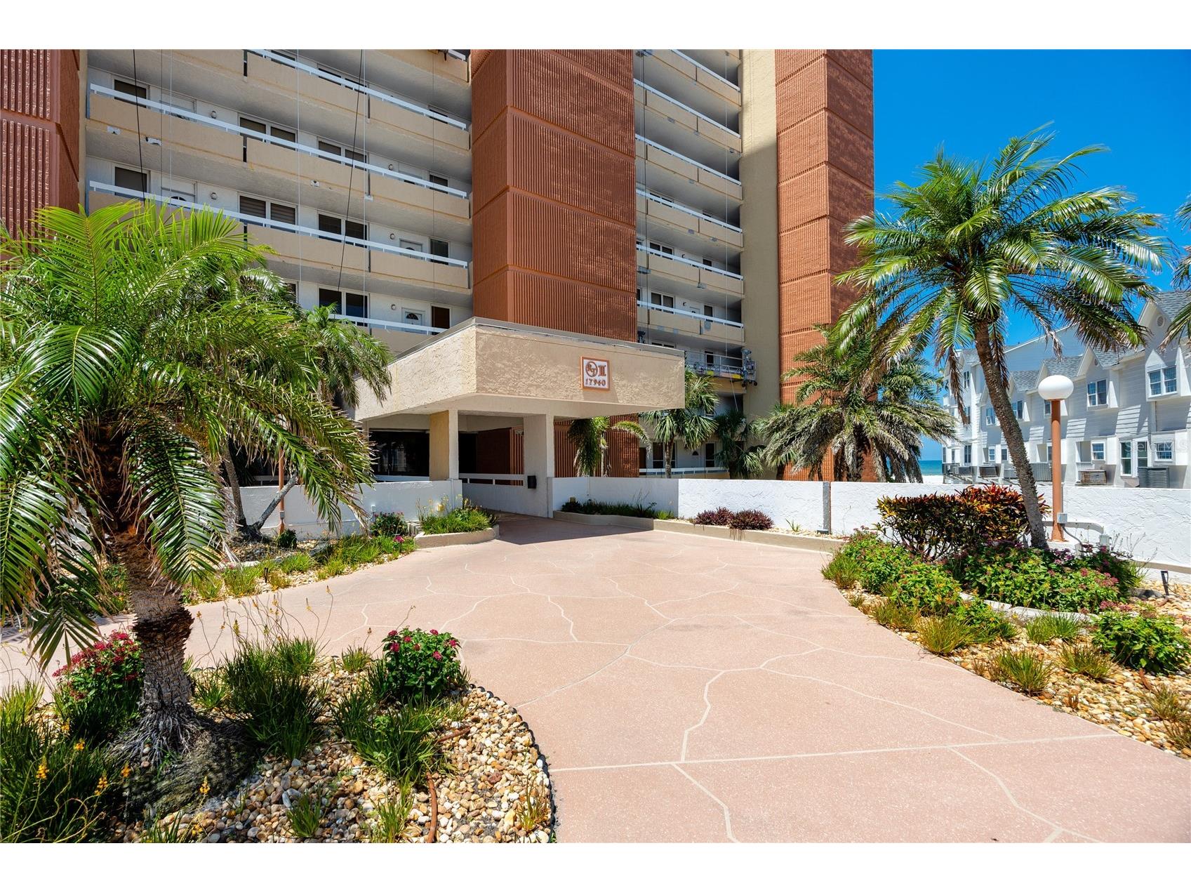 17940 Gulf Boulevard #16A Redington Shores FL 33708 - GULF OF AMERICA / GULF OF MEXI TB8512753 image2