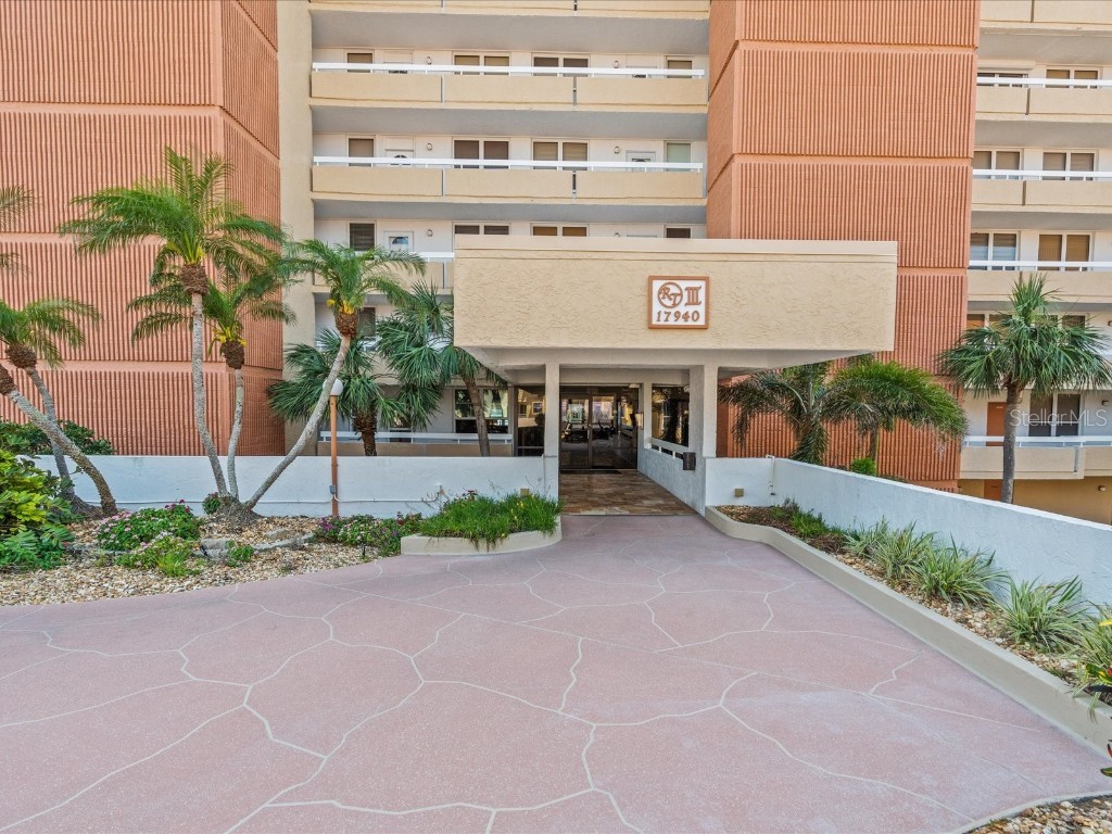 17940 Gulf Boulevard #1B Redington Shores FL 33708 U8199445 image1