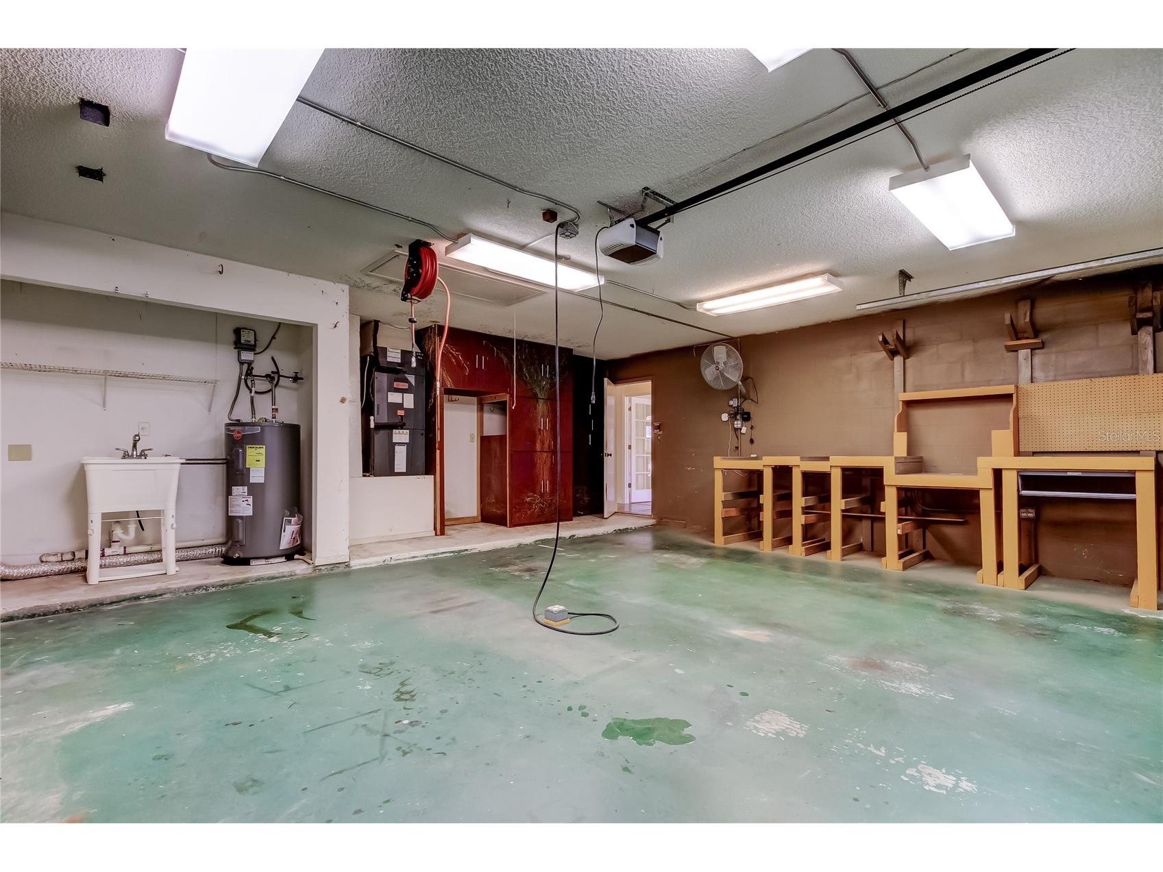 1795 Bayhill Drive Oldsmar FL 34677 TB8476650 image39