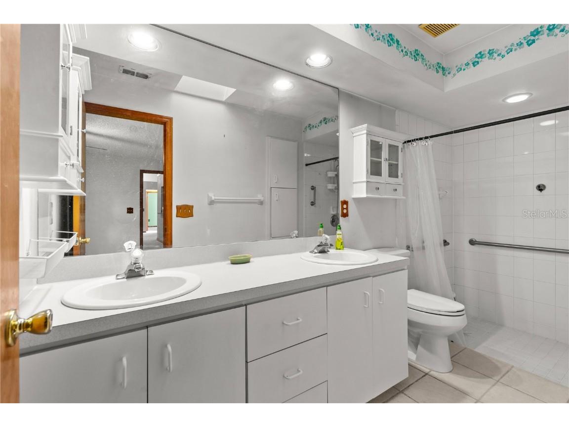 1795 Trinidad Street Deland FL 32720 V4943830 image14