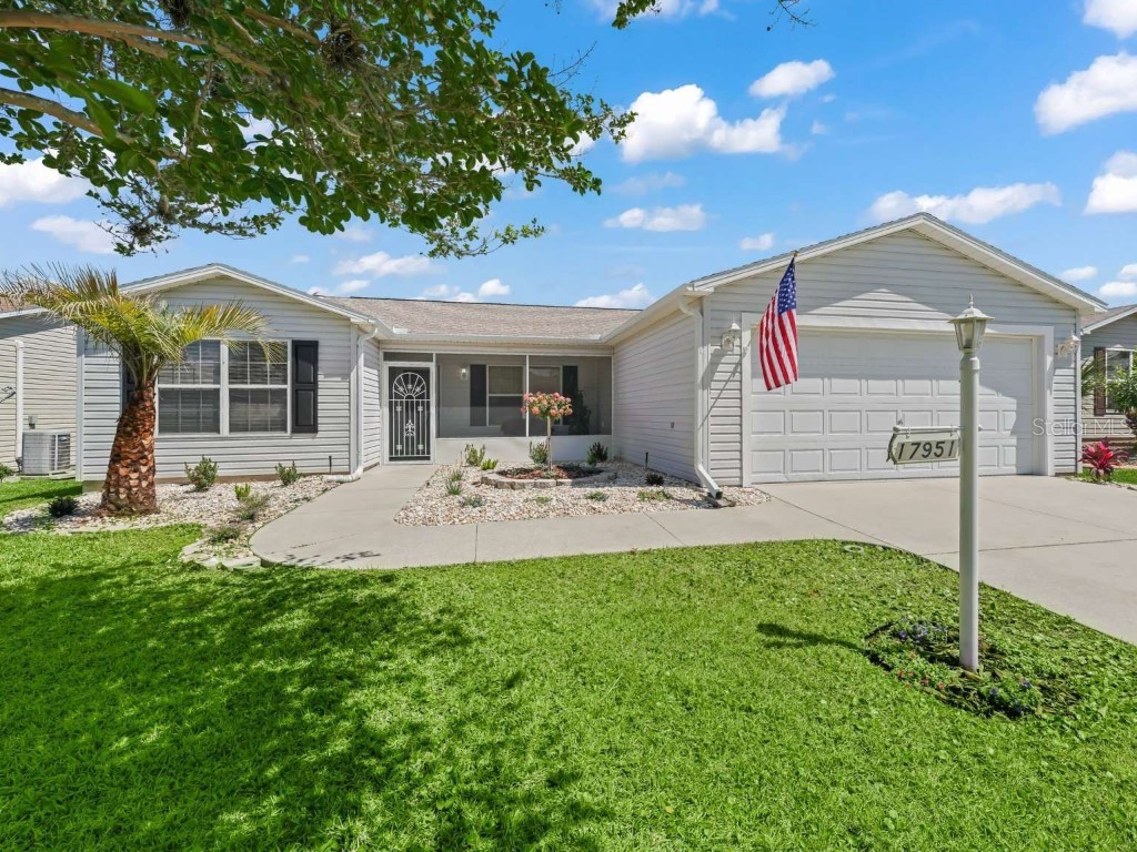 17951 SE 83rd Pineland Terrace The Villages FL 32162 U8195792 image1