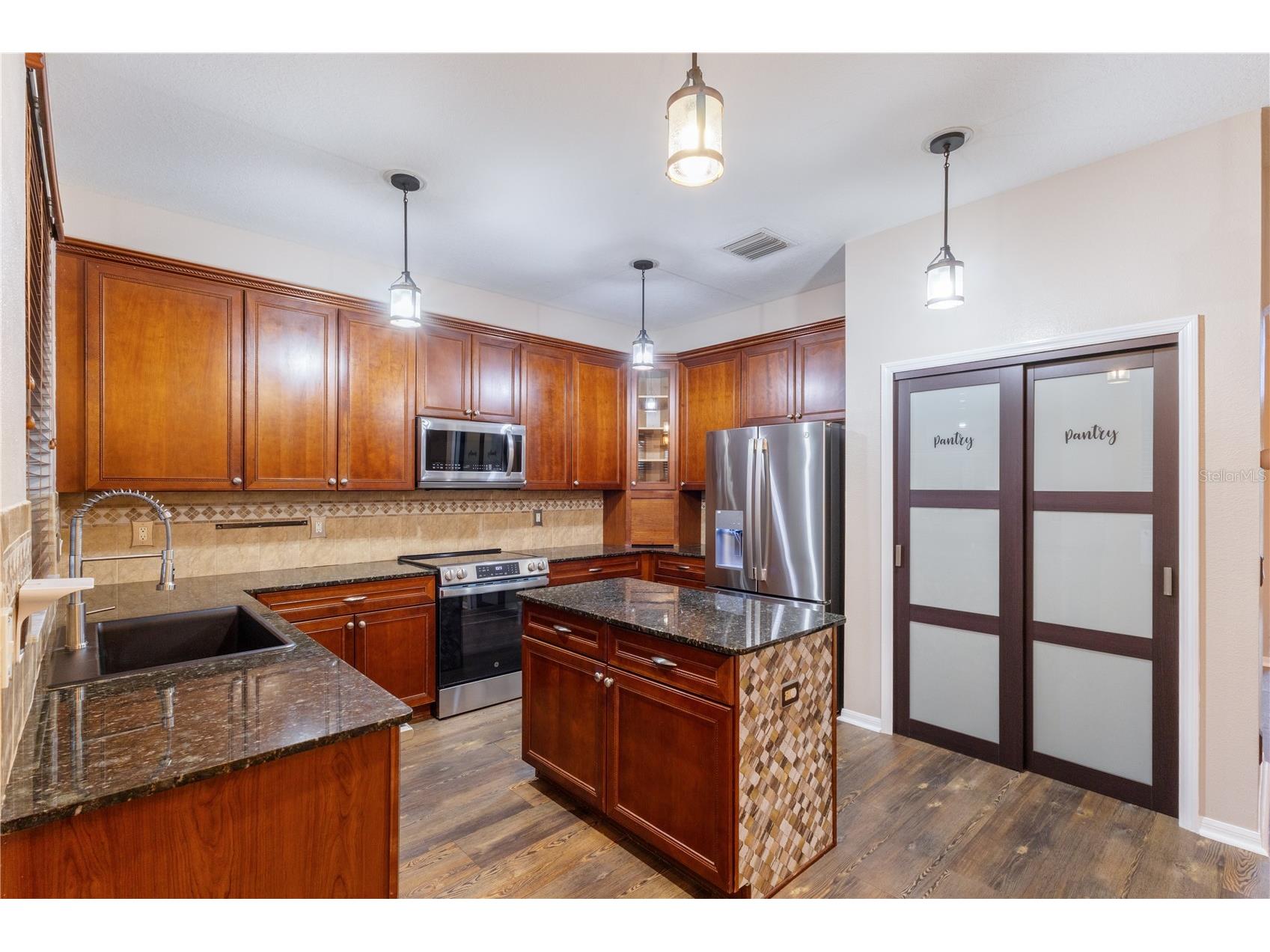 17953 Cunningham Court Land O Lakes FL 34638 TB8479678 image6