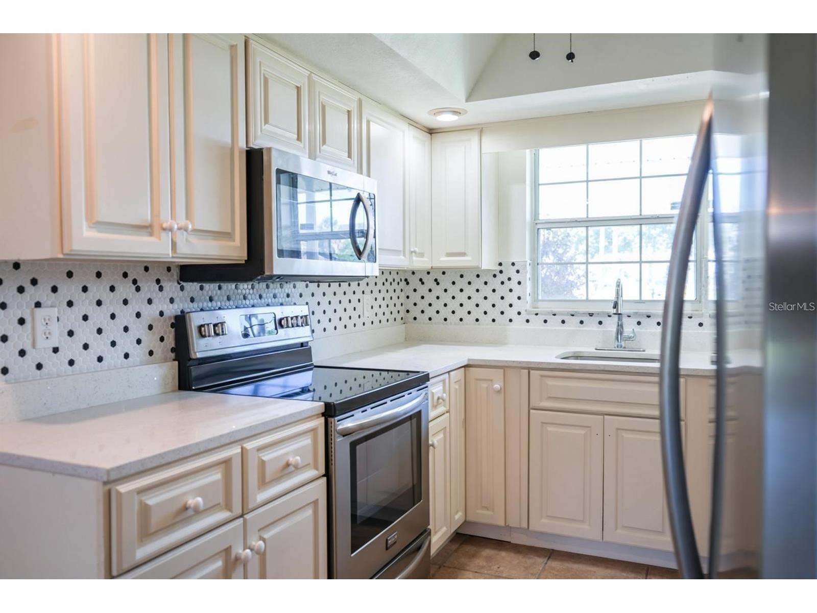 1796 Florence Avenue Englewood FL 34223 N6142366 image2