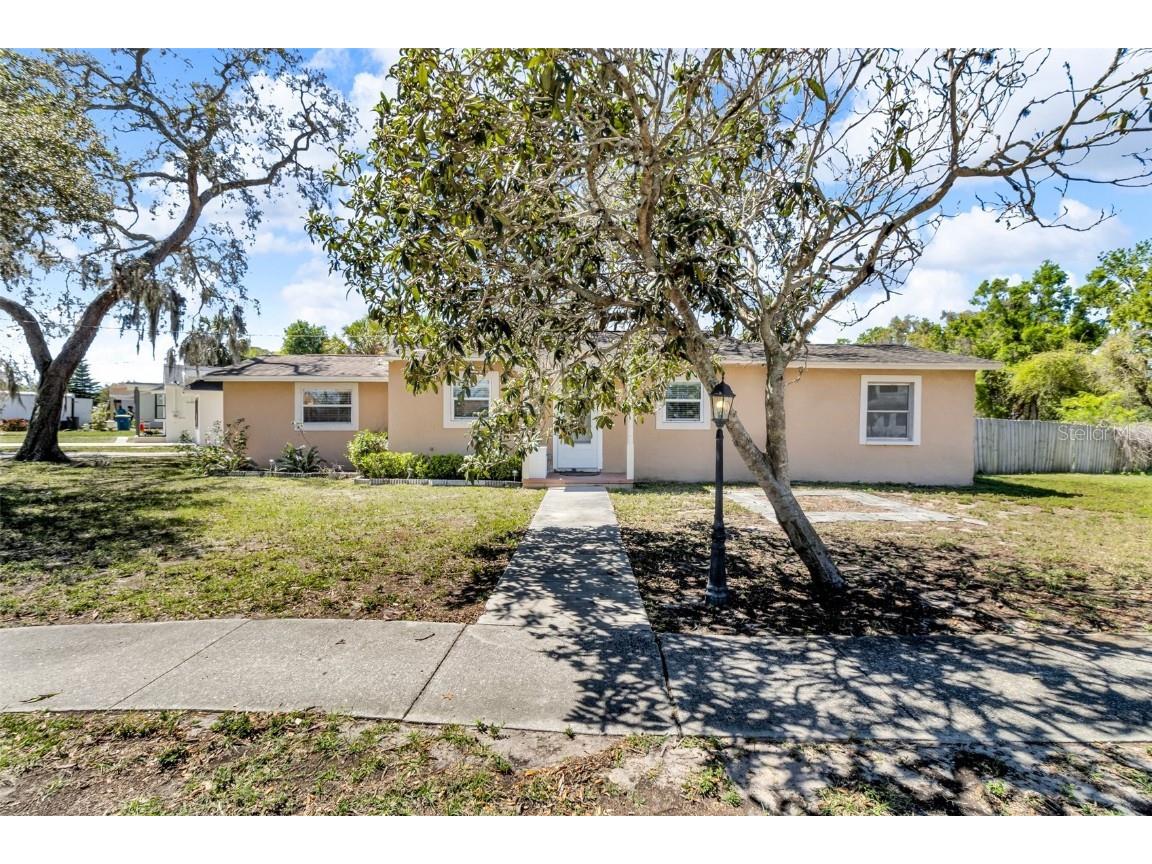 1796 Harbor Drive Clearwater FL 33755 TB8447028 image1