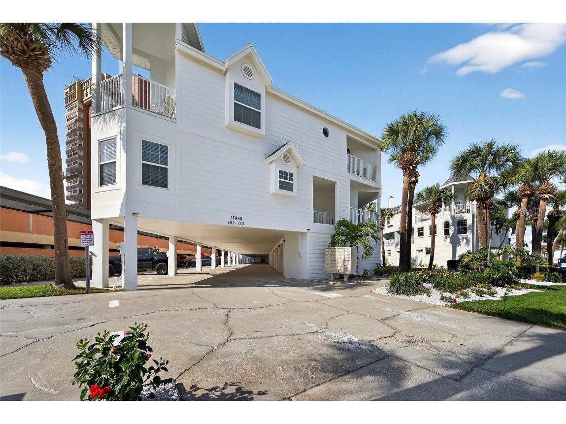17960 Gulf Boulevard #104 Redington Shores FL 33708 TB8452427 image10