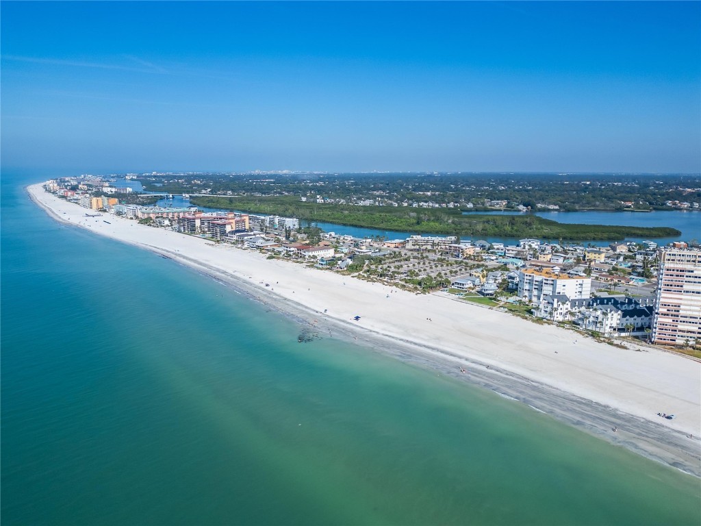 17960 Gulf Boulevard #104 Redington Shores FL 33708 TB8452427 image5