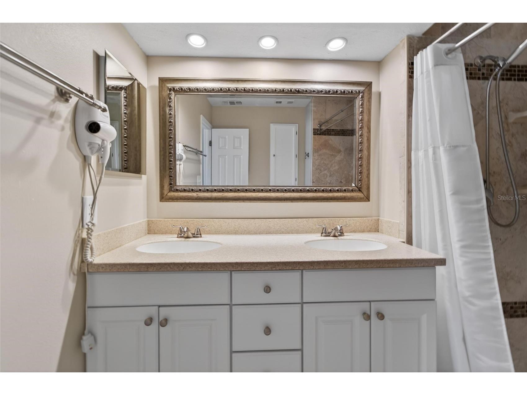 17960 Gulf Boulevard #106 Redington Shores FL 33708 TB8501666 image55