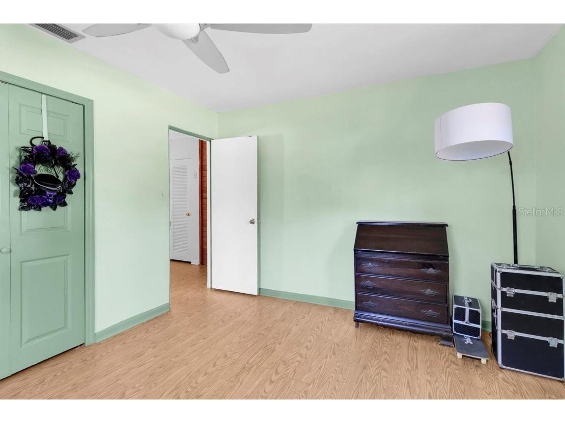 1797 Rainbow Boulevard Clearwater FL 33760 TB8449486 image21