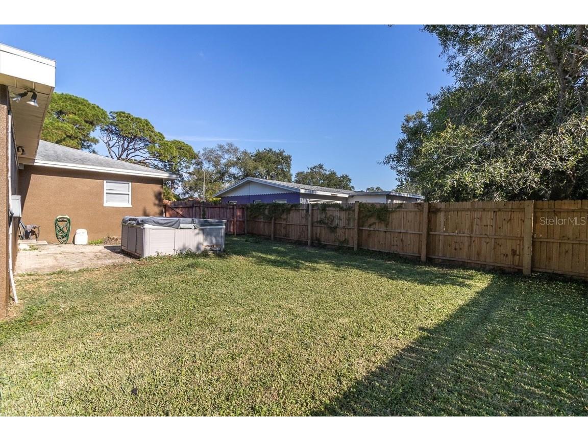 1797 Rainbow Boulevard Clearwater FL 33760 TB8449486 image33