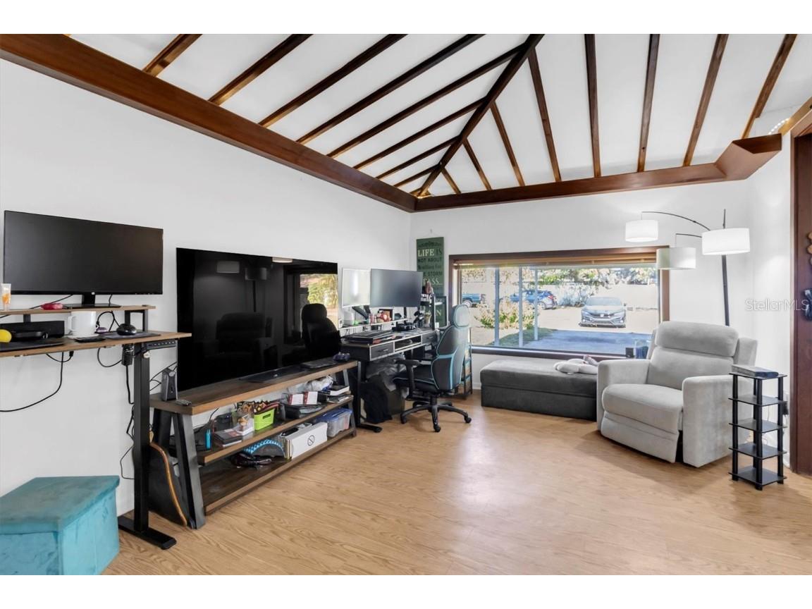 1797 Rainbow Boulevard Clearwater FL 33760 TB8449486 image6