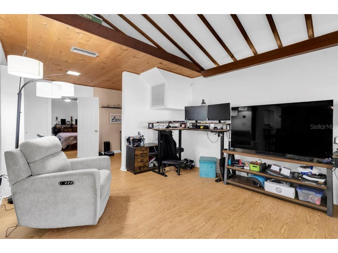 1797 Rainbow Boulevard Clearwater FL 33760 TB8449486 image7